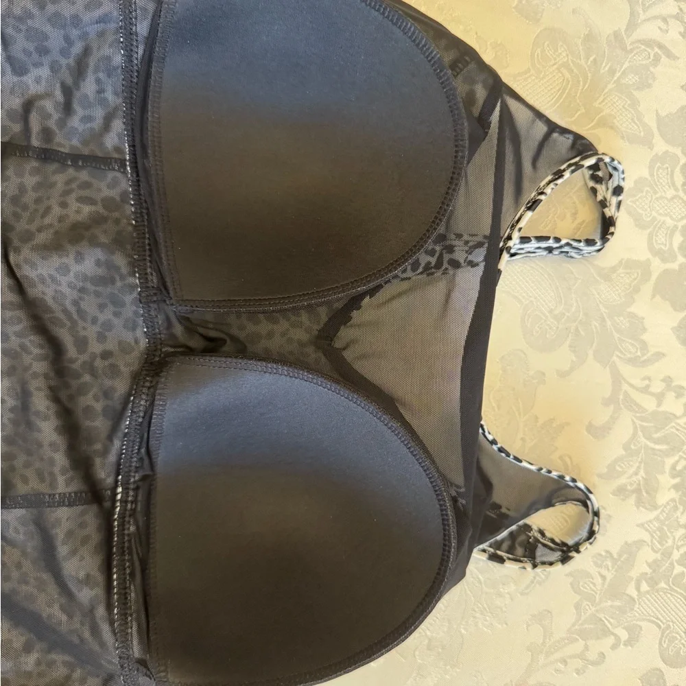Torrid Size 1 Black White Mesh High Neck Wire Free One Piece Swimsuit Resortwear